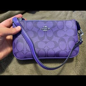 Coach Nolita 19 purple